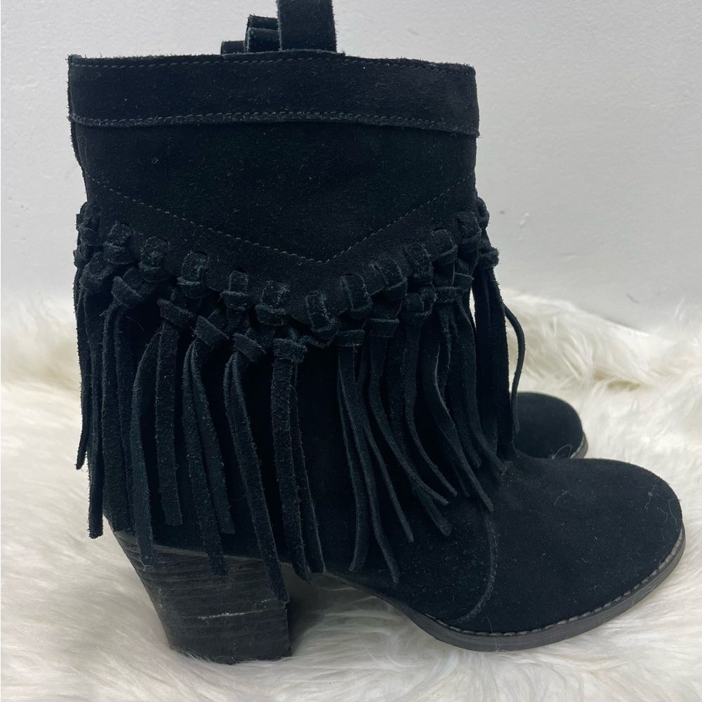 Sbicca | suede fringe tassel booties 8.0 black 2 1/2” heel.